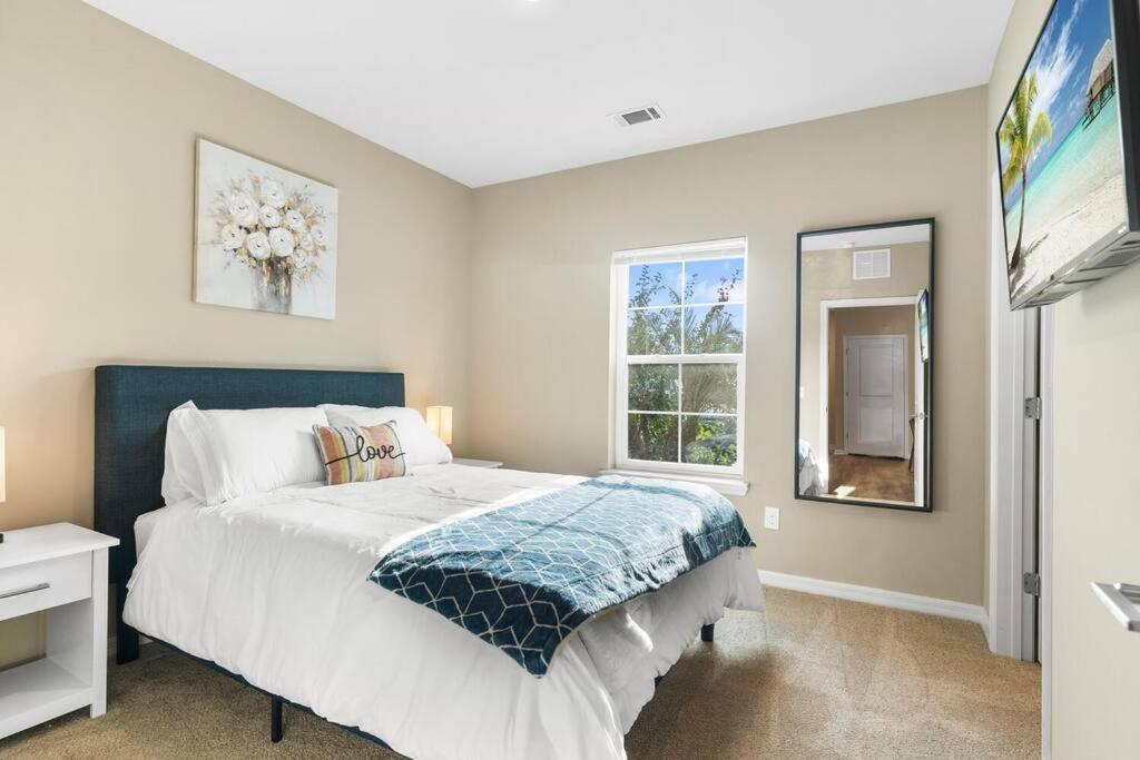 Elegant 1Br/1Ba Condo With Pool, Gym And Laundry Melbourne Luaran gambar