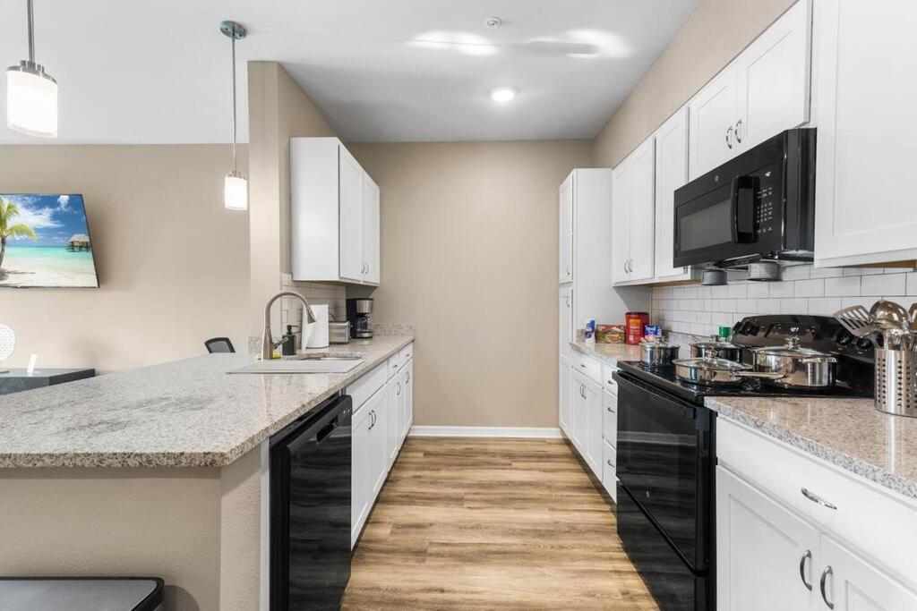 Elegant 1Br/1Ba Condo With Pool, Gym And Laundry Melbourne Luaran gambar