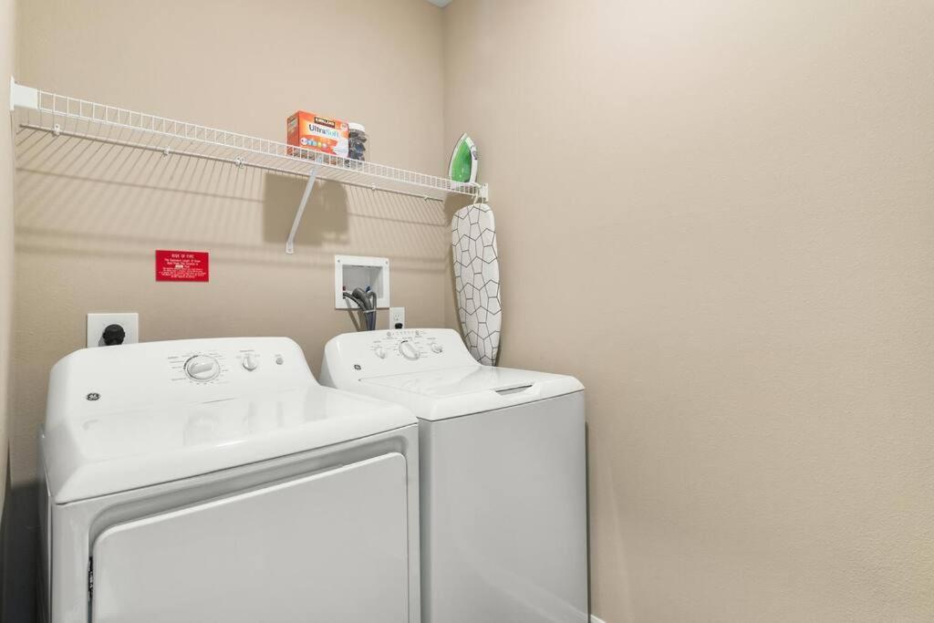 Elegant 1Br/1Ba Condo With Pool, Gym And Laundry Melbourne Luaran gambar